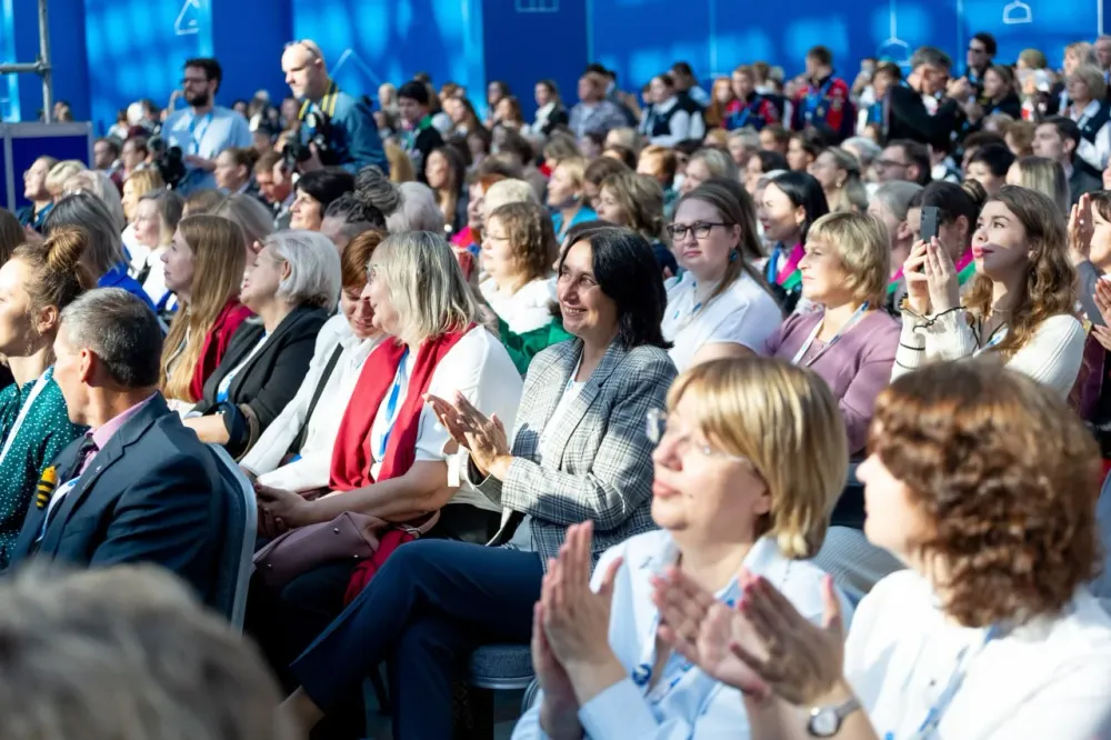 Пять учителей из ЕАО отправятся в Москву на Форум классных руководителей