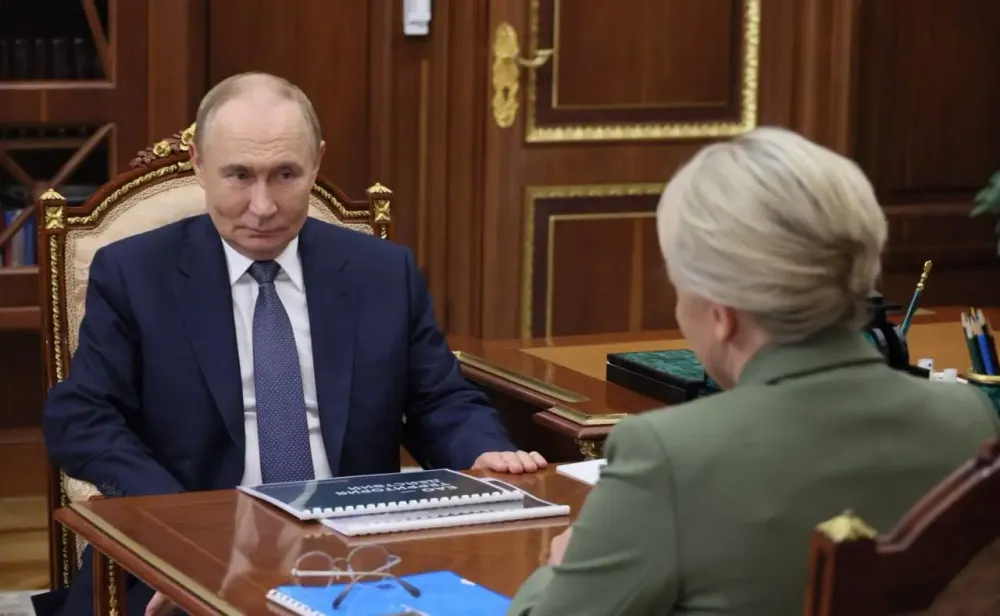 Роман Сташков: «Вопрос качественной и доступной медицинской помощи в ЕАО на личном контроле Президента и Марии Костюк»