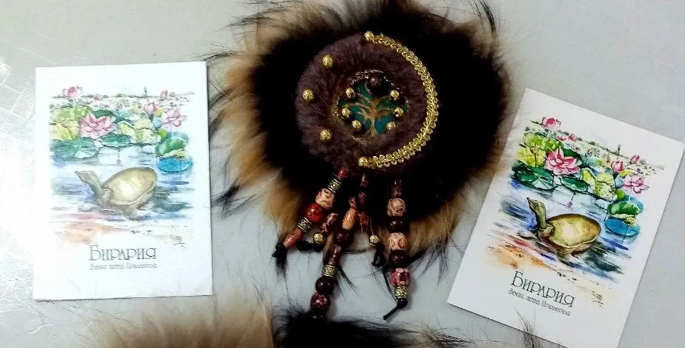 Создадут кулон-оберег по мотивам орнаментов Приамурья участники II Этнофеста «Бирария»