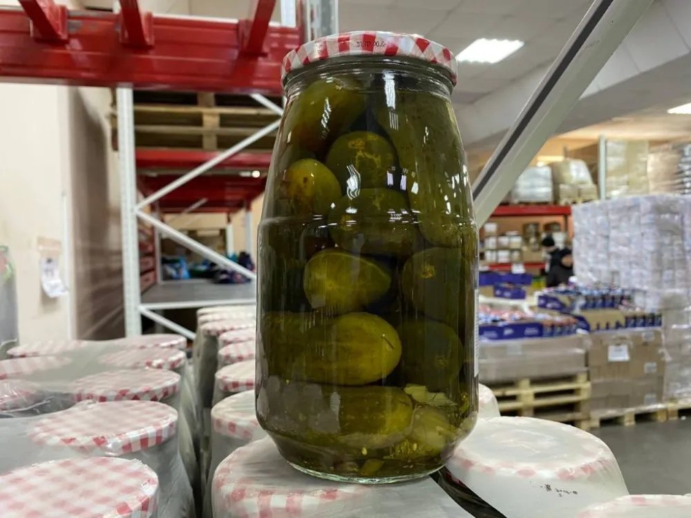 Почему не стоит покупать домашние закрутки на рынке: мнение специалиста