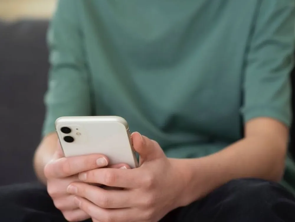 Ходить пешком придётся жителю Биробиджана из-за потери денег