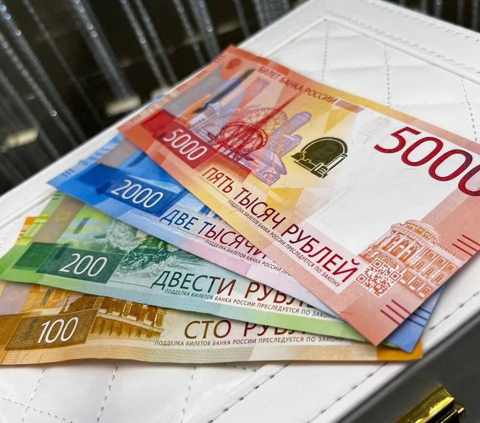 Что делать, если в магазине отказались принимать обновленную банкноту