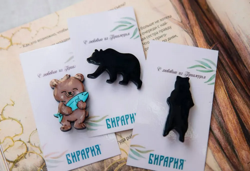 Откройте для себя красоту Приамурья в авторских брошах от «Бирарии»