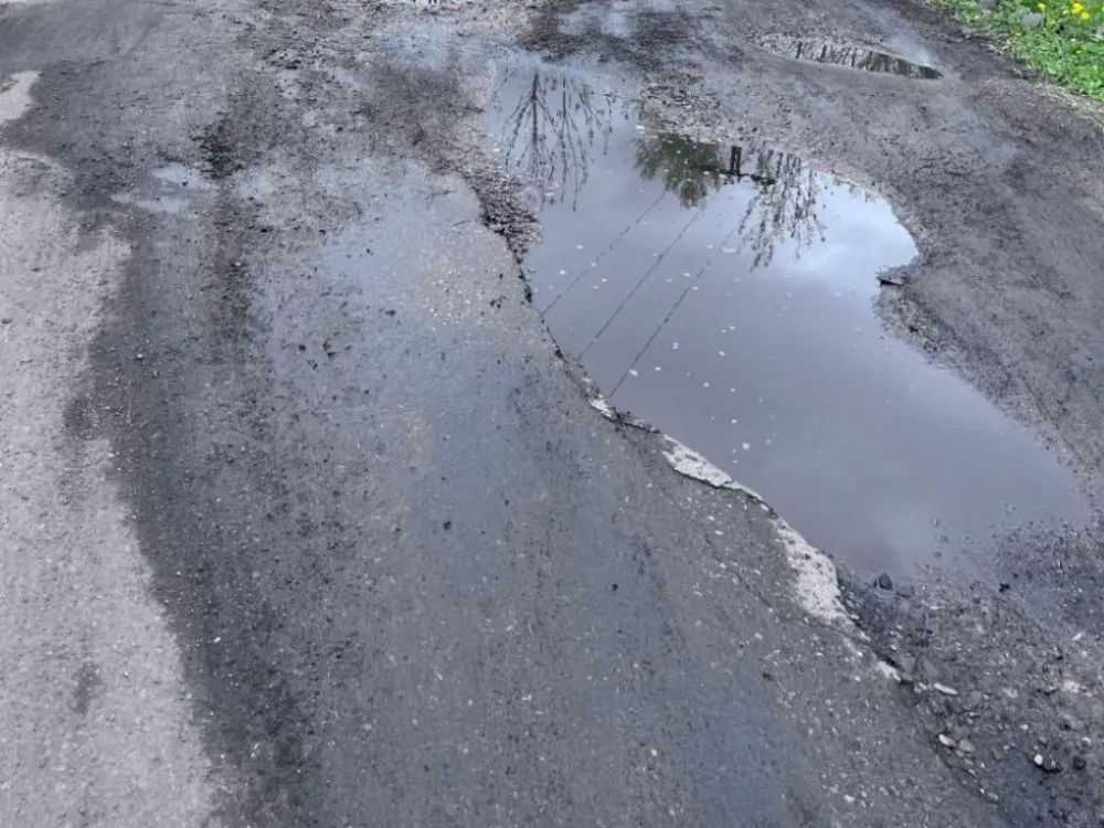 Прокуратура требует отремонтировать разбитые дороги в селах Биробиджанского района