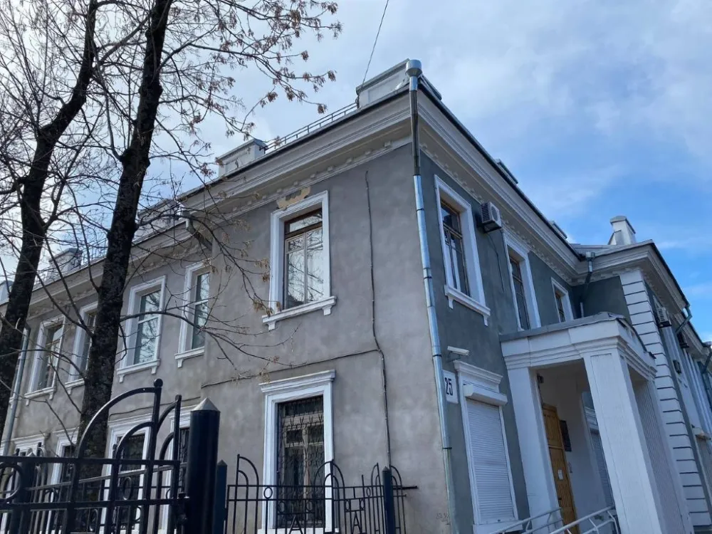 Прокуратура Биробиджана добилась ремонта областной научной библиотеки