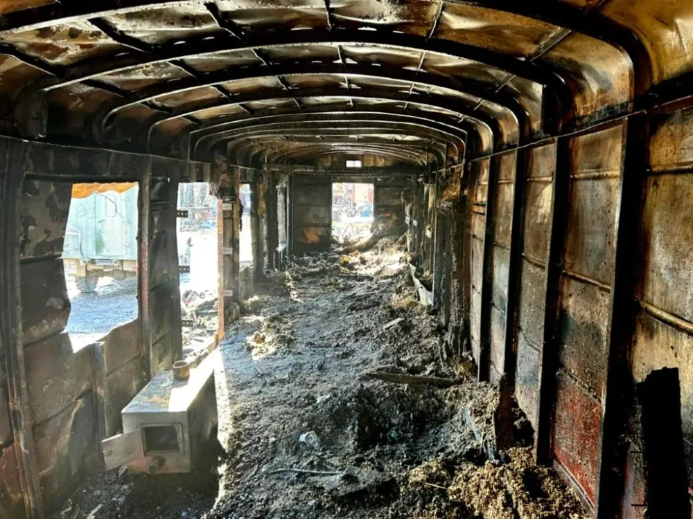 Сторож чудом спасся из горящего вагончика в ЕАО