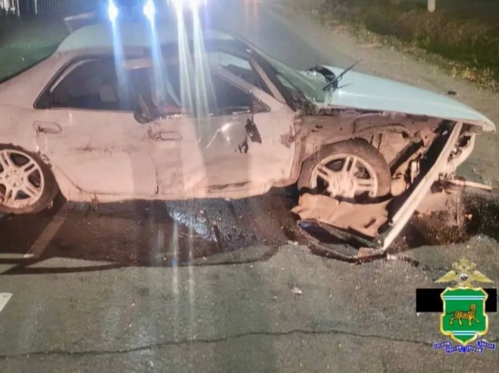Водитель и пассажир пострадали в ДТП в Биробиджане