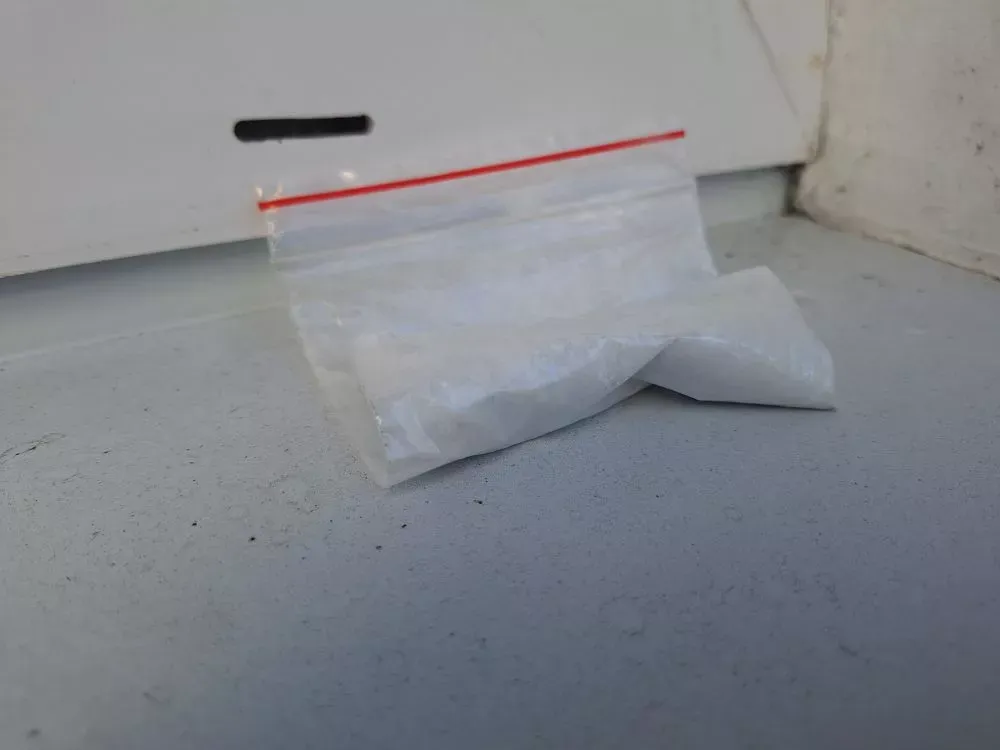 В Биробиджане задержан курьер с 37 граммами наркотиков