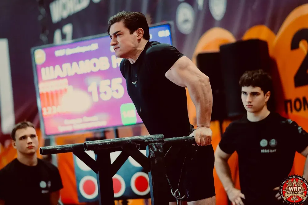 Биробиджанец установил 10 мировых рекордов на чемпионате мира по пауэрлифтингу