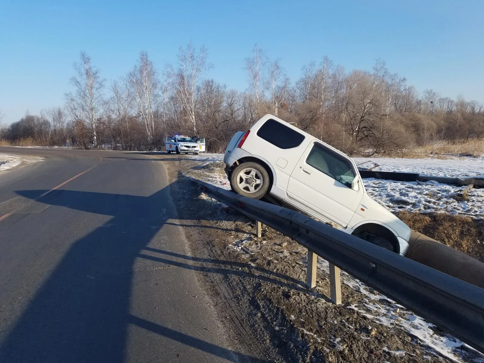 «Улетел» в кювет внедорожник на трассе ЕАО