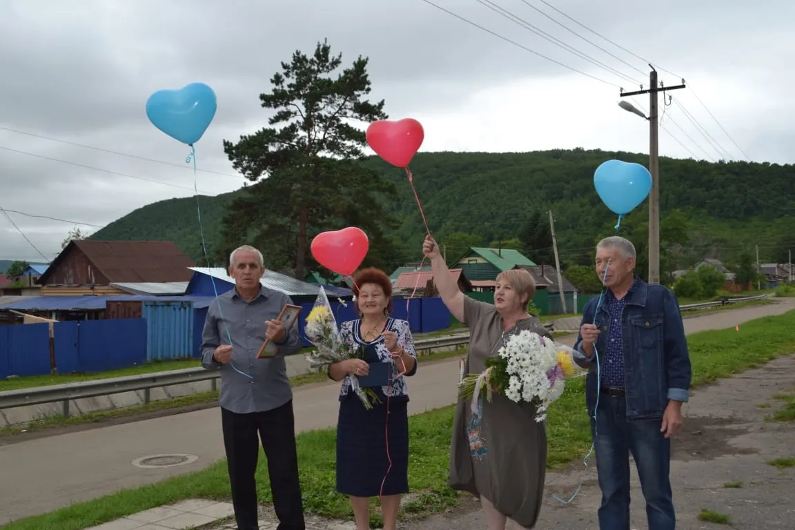 Душа в душу сквозь года: заслуженные награды вручили 35 семьям в ЕАО