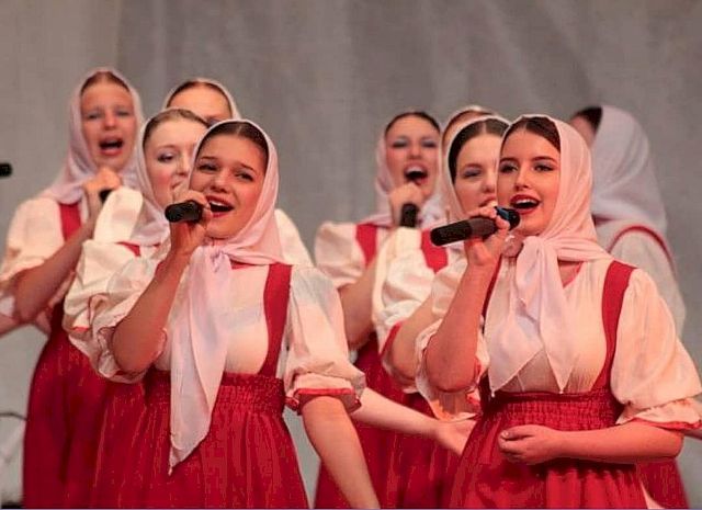 Покорил Москву своим пением хор «Русский сувенир» из Биробиджана
