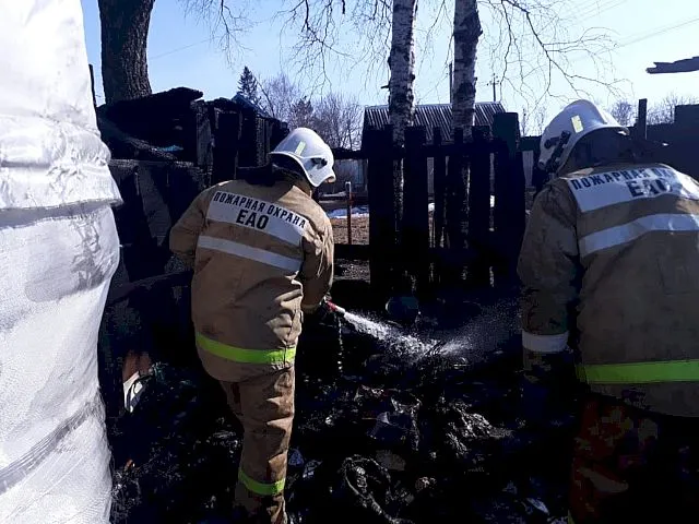 Лишился дома и гаража одновременно житель одного из районов ЕАО