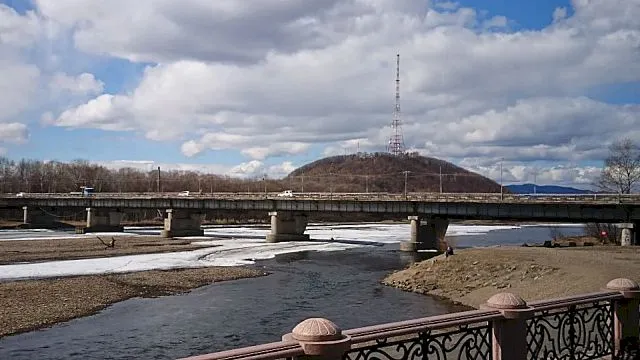 Затягивается старт ремонта старого моста в Биробиджане