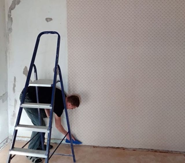 Требовали ремонт у чиновников погорельцы из пос. Теплоозерск ЕАО