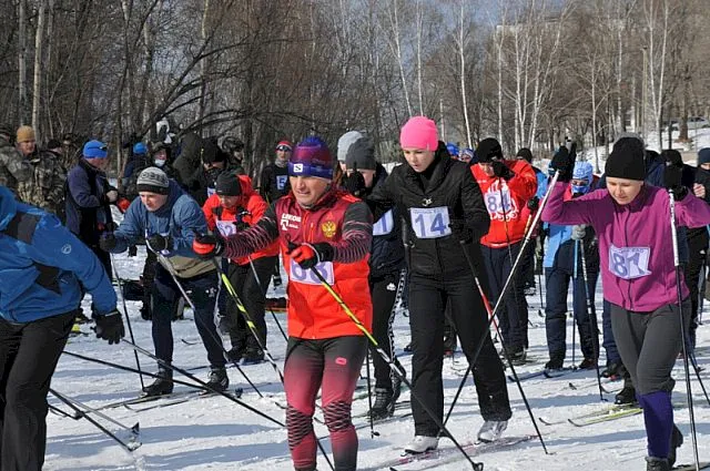 Полицейские из ЕАО выясняли, кто лучший на лыжне