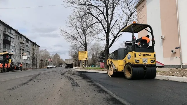 Где в Биробиджане стелят новый асфальт, рассказали в мэрии