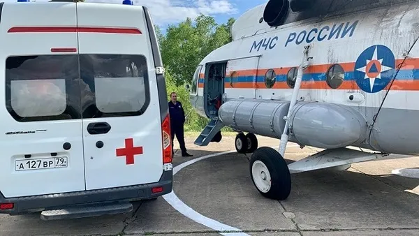 ВИДЕО: Младенца из ЕАО эвакуировали в больницу Хабаровска вертолетом