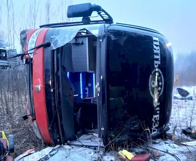 ВИДЕО: Погибли трое, в том числе несовершеннолетняя, в страшном ДТП в Хабаровском крае