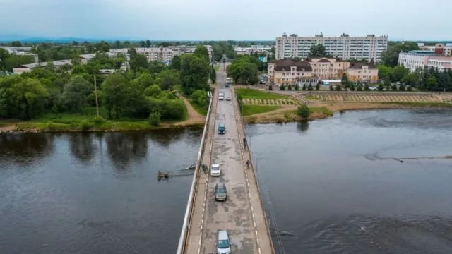 Закроют старый мост через Биру для движения авто на два дня в Биробиджане