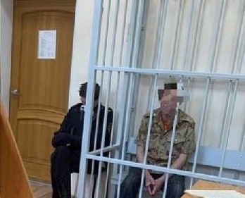 За побег из колонии осудили мужчину в Биробиджане