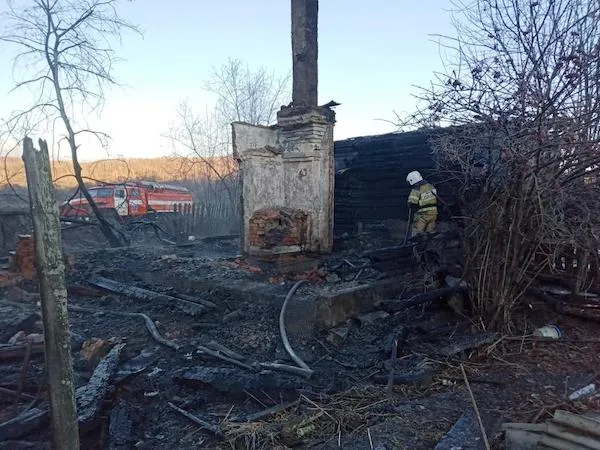 Сгорел дотла жилой дом ночью в ЕАО