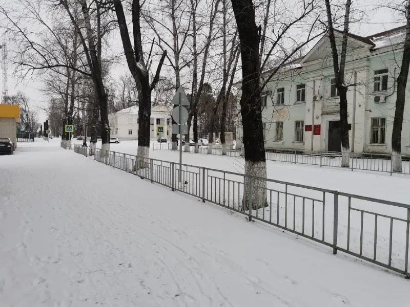 Снегом завалило улицы одного из райцентров ЕАО