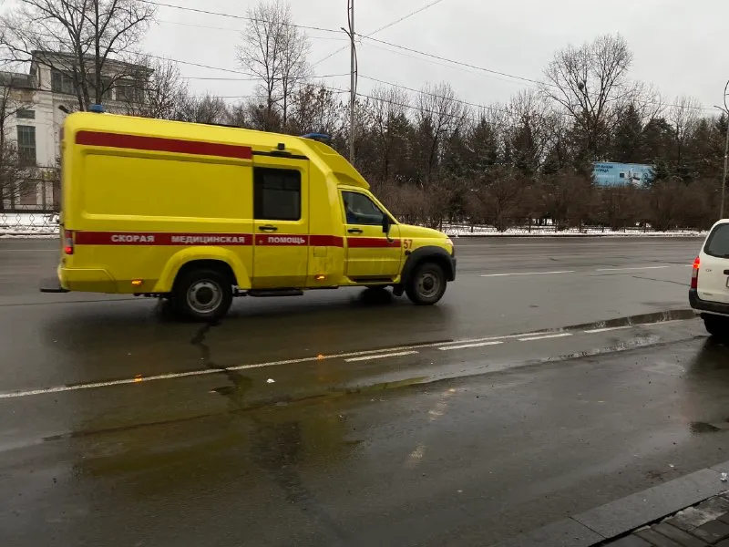 Напала и поранила сотрудника скорой помощи женщина в Приамурье