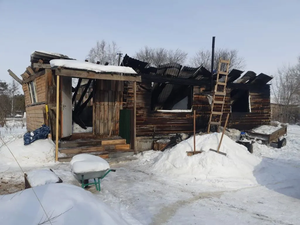 Семья лишилась жилья в пожаре в ЕАО