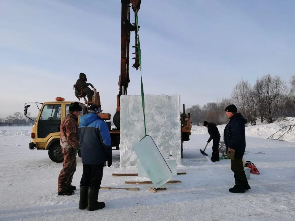 Заготавливать лёд для креста над Иорданью начали в Биробиджане