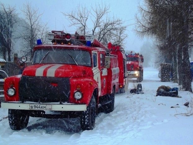 С ожогами конечностей госпитализированы после пожара двое хабаровчан