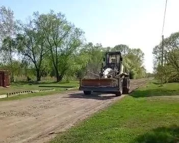 Выравнивание дорог продолжается в Облученском районе ЕАО