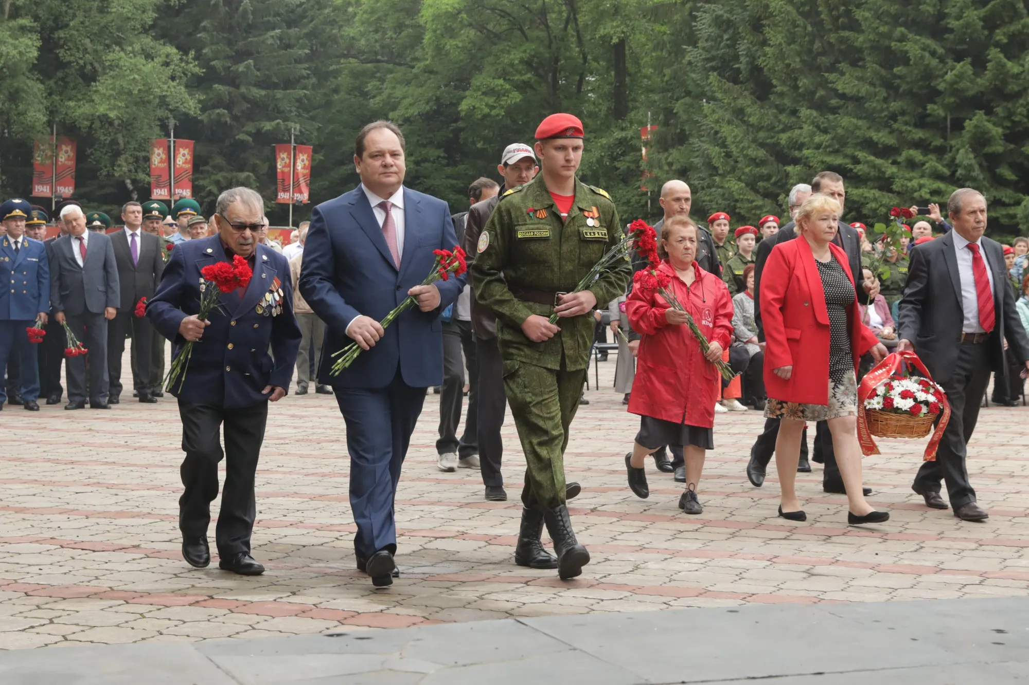 Переворот в кювет и столкновения авто - сводка дорожно-транспортных происшествий в ЕАО