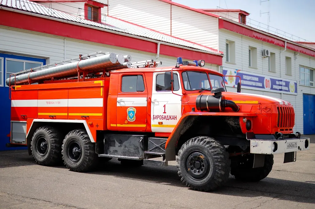 Спасли 12 человек из огня сотрудники МЧС в Еврейской автономной области за лето 2022 года