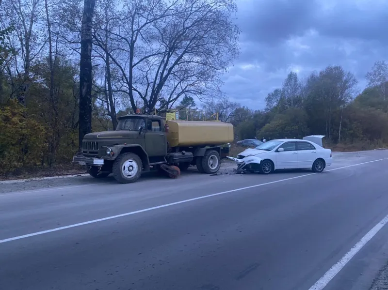 Устроила ДТП с грузовиком автоледи в ЕАО