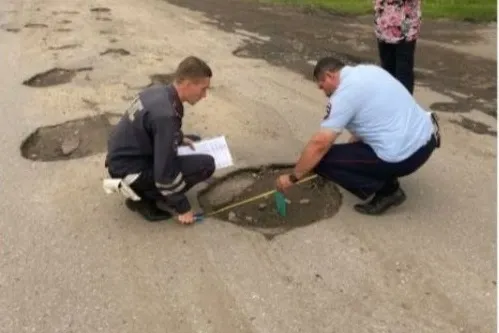 Залатают ямы и обновят «зебры» на дорогах возле школ в одном из районов ЕАО