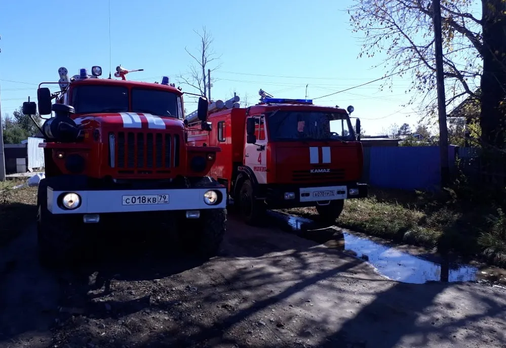 Спасены пять человек из задымленного подъезда в ЕАО