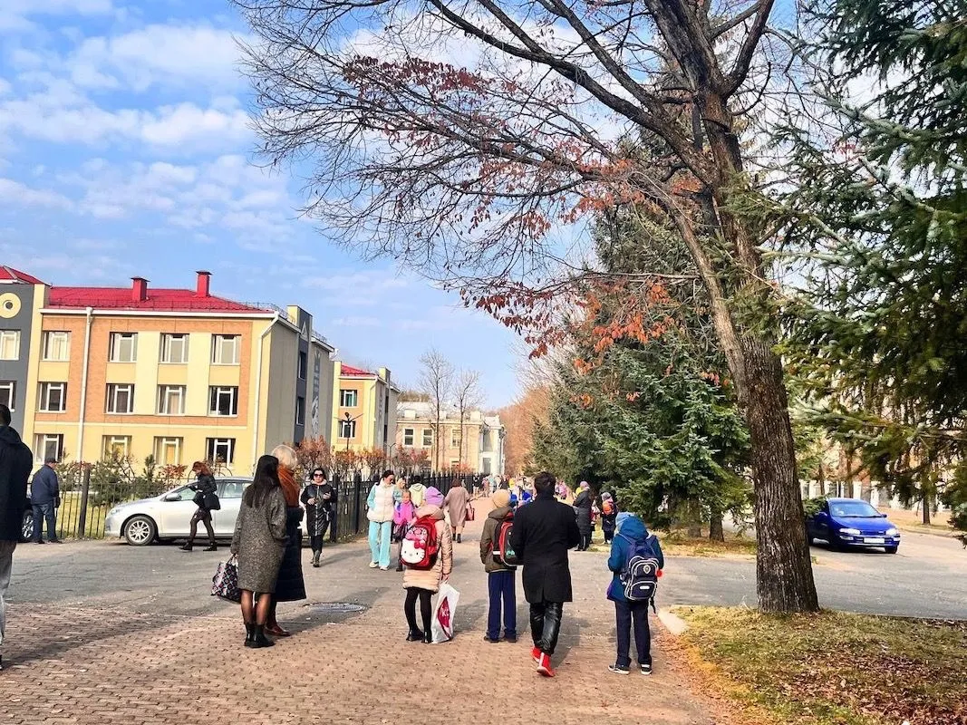 Малышей экстренно эвакуировали из детских садов Биробиджана