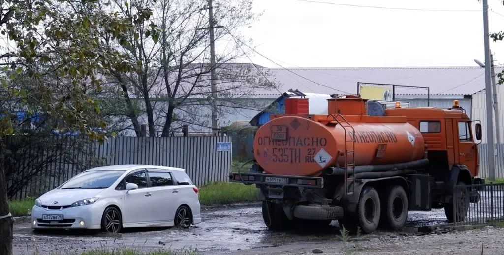 О судьбе разбитых дорог в Биробиджане рассказал мэр города