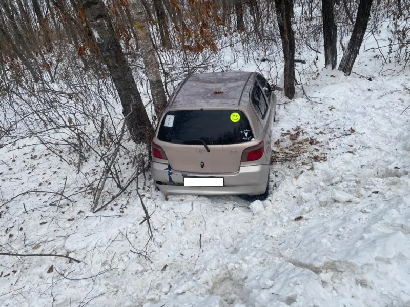 Пострадал в ДТП, вылетев в кювет, гонщик на дороге в Биробиджане