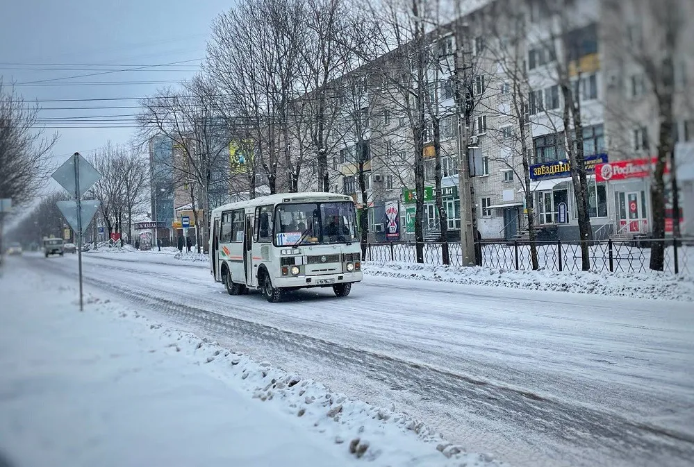 Развозить людей допоздна в Новый год будут автобусы в Биробиджане