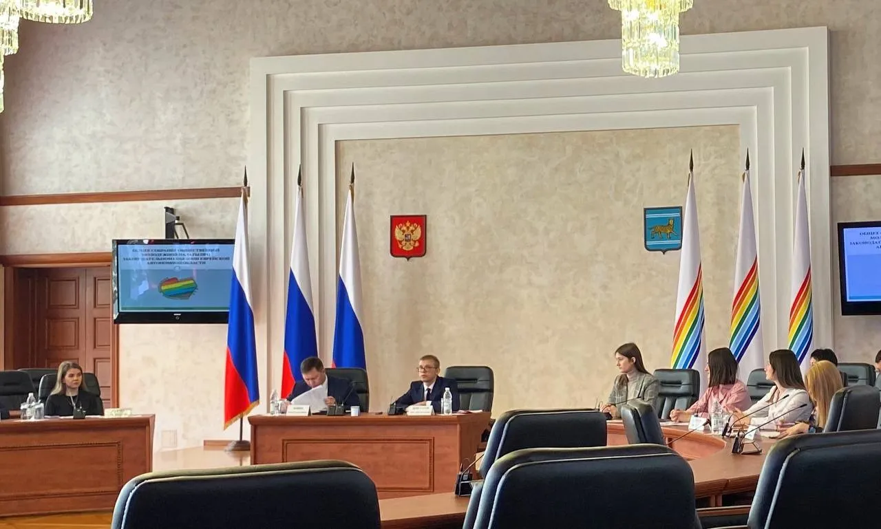 Первое заседание возрожденной Общественной молодежной палаты состоялось в правительстве ЕАО