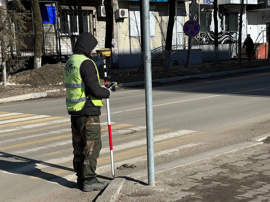 Отремонтируют к концу лета участок Пионерской улицы в Биробиджане