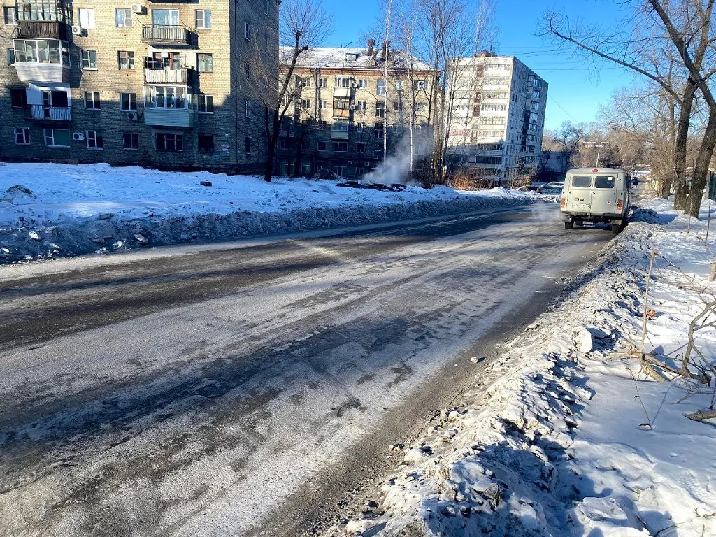 Тротуары и лестничные спуски отремонтируют в городе по поручению мэра Хабаровска