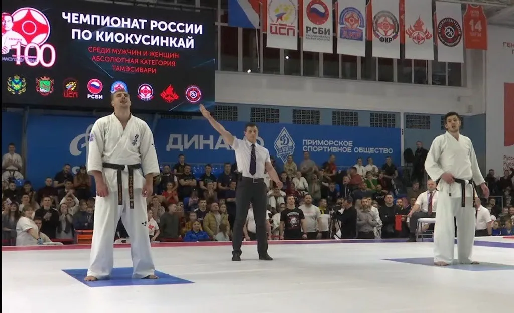 Стал чемпионом России по каратэ спортсмен из ЕАО