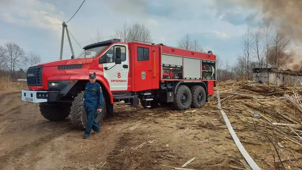 Более 80 пожаров ликвидировали спасатели ЕАО минувшим летом