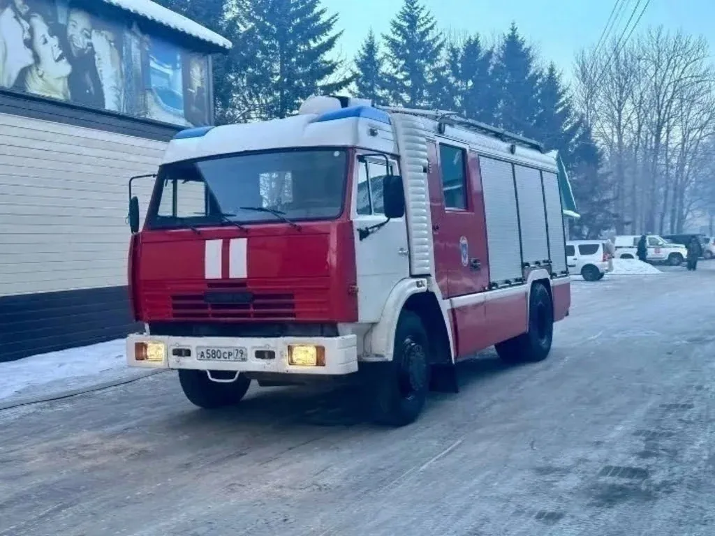 Выгорела баня в гараже у жителя села ЕАО