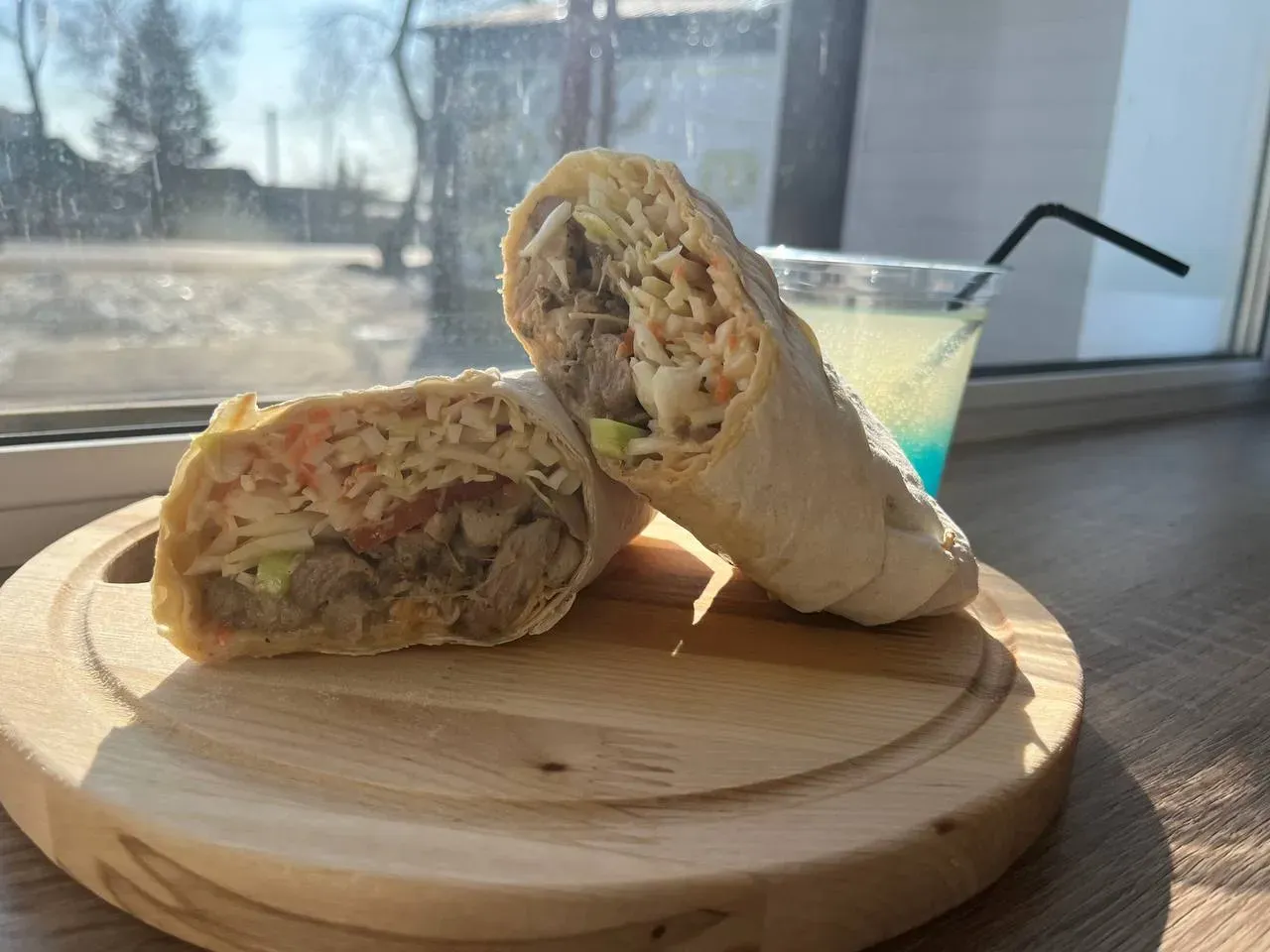 За вкусным и сытным перекусом приходите в «Сели-Поели» в г. Биробиджане