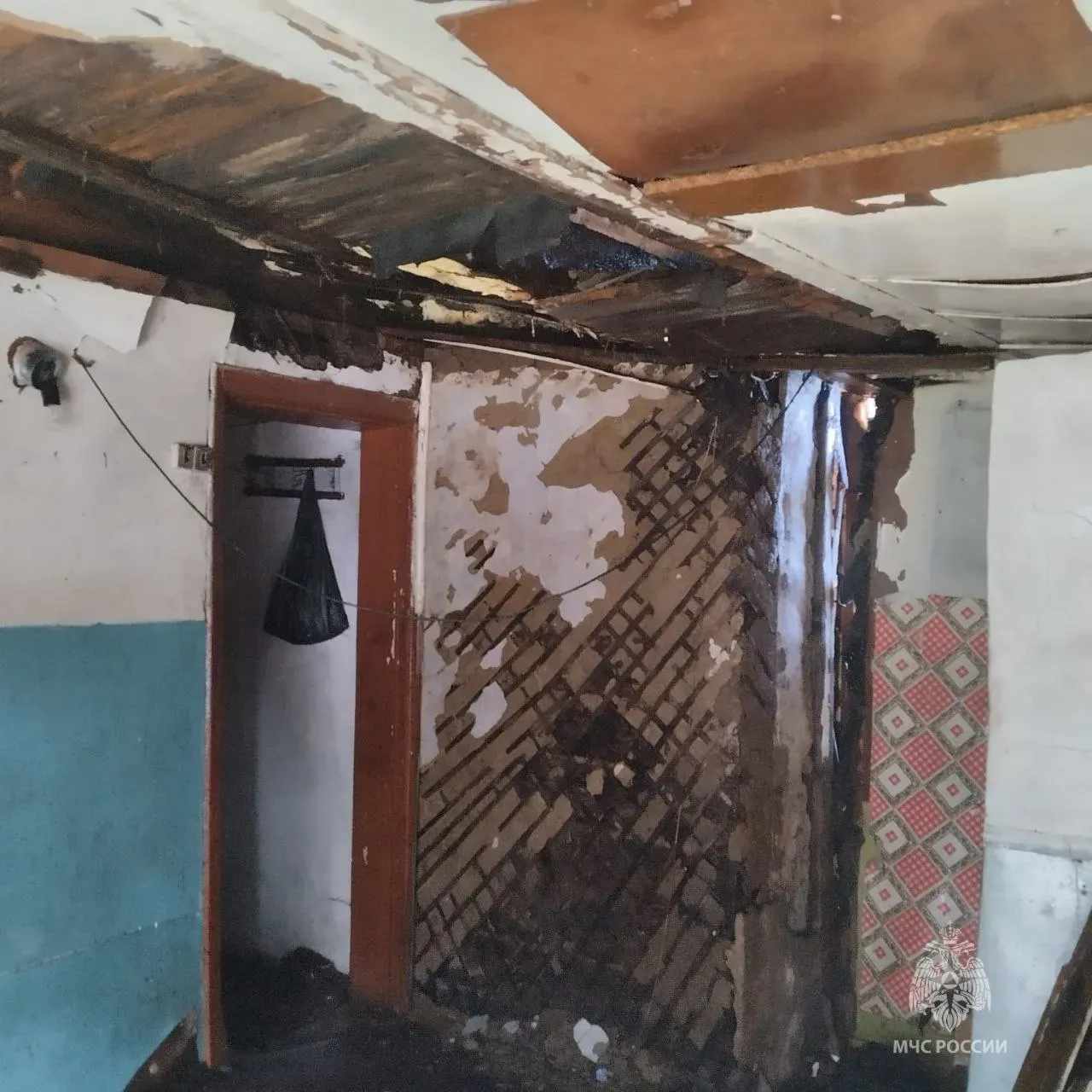 Спасли квартиру пенсионеров огнеборцы в ЕАО