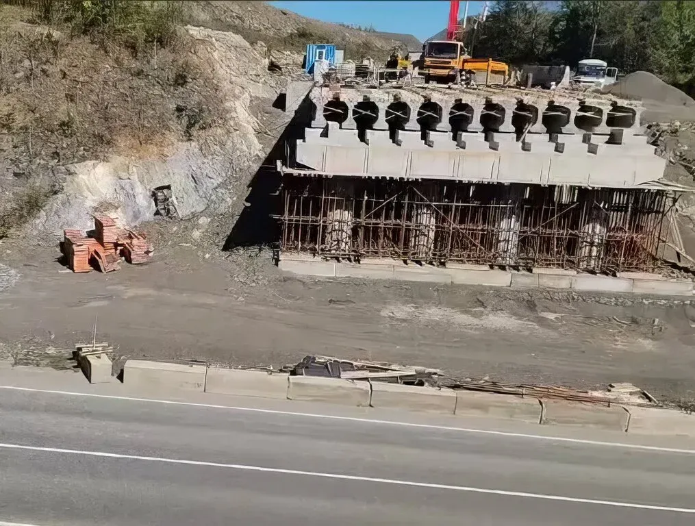 На две недели перекрыли участок трассы «Амур» в ЕАО